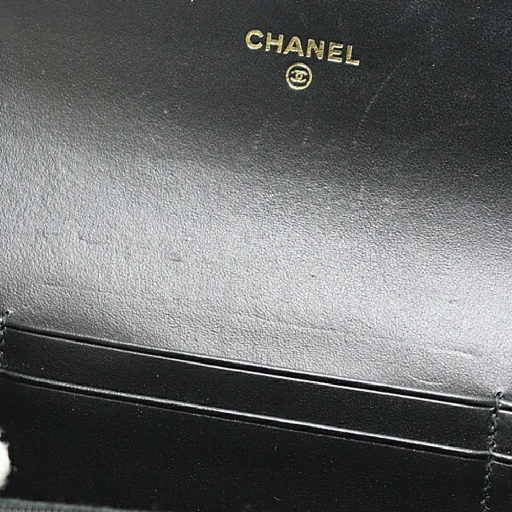 CHANEL Black Caviar Leather Logo Wallet - Picture 4 of 6